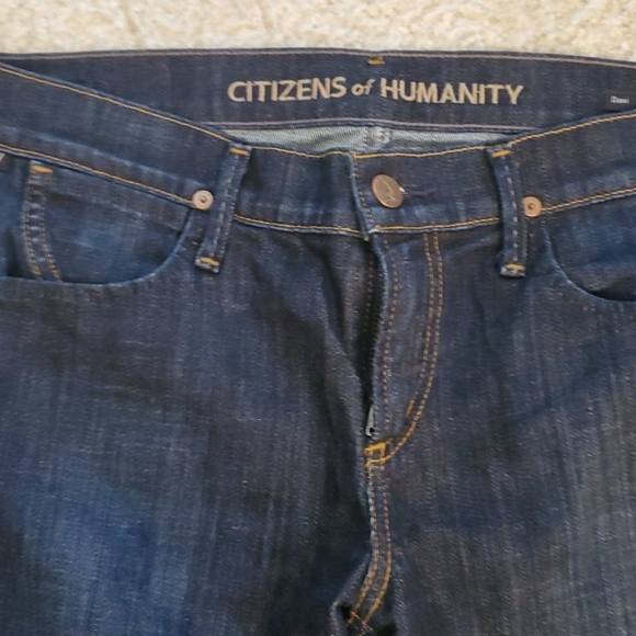 Womans size 27 citizens of humanity capri - Picture 2 of 8